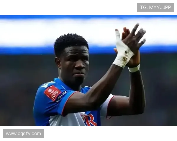 申花球员眼中的盖伊是一堵墙